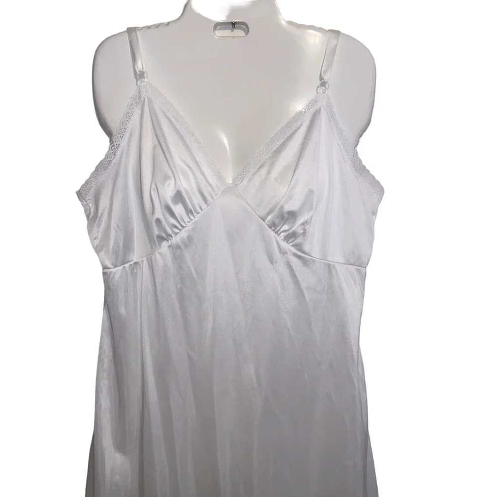 Vintage Nylon Slip Under Dress Womens Size 38 White Silky Satin Adjustable Strap - Picture 3 of 11